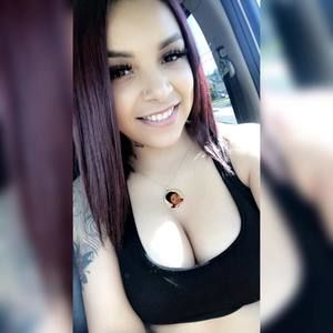 Meet your Posher, Corazon